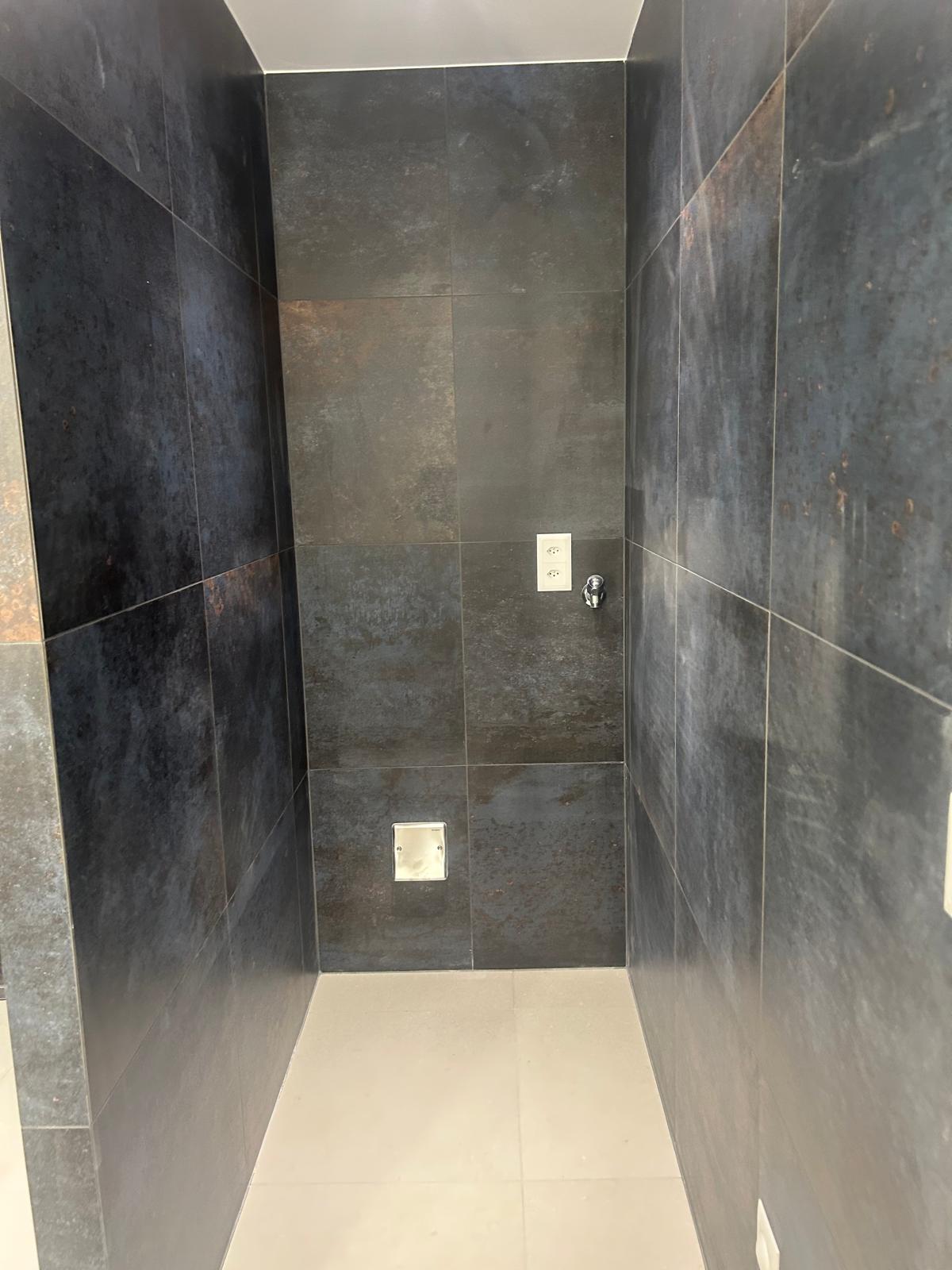 Douche à l'italienne